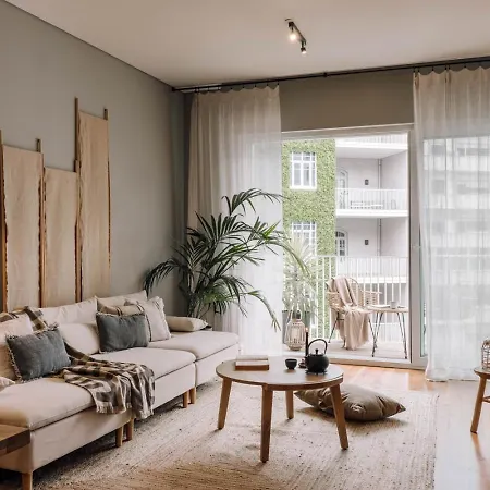 Apartment Batu - 2 Bedrooms And Terrace In Santo Antonio